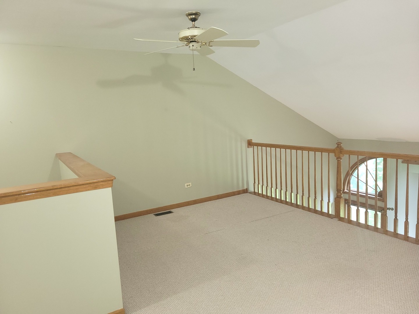 405 S Wenbriar Square Property Photo 17