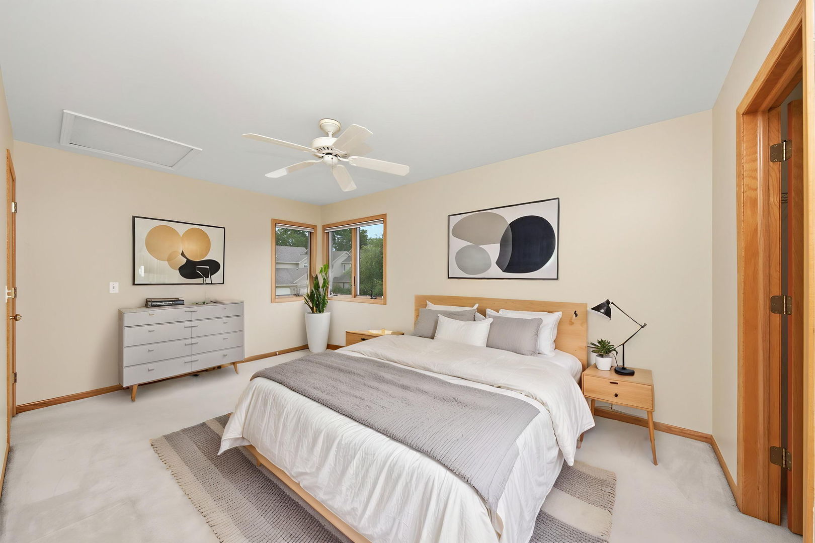 2218 Tamarack Drive Property Photo 17