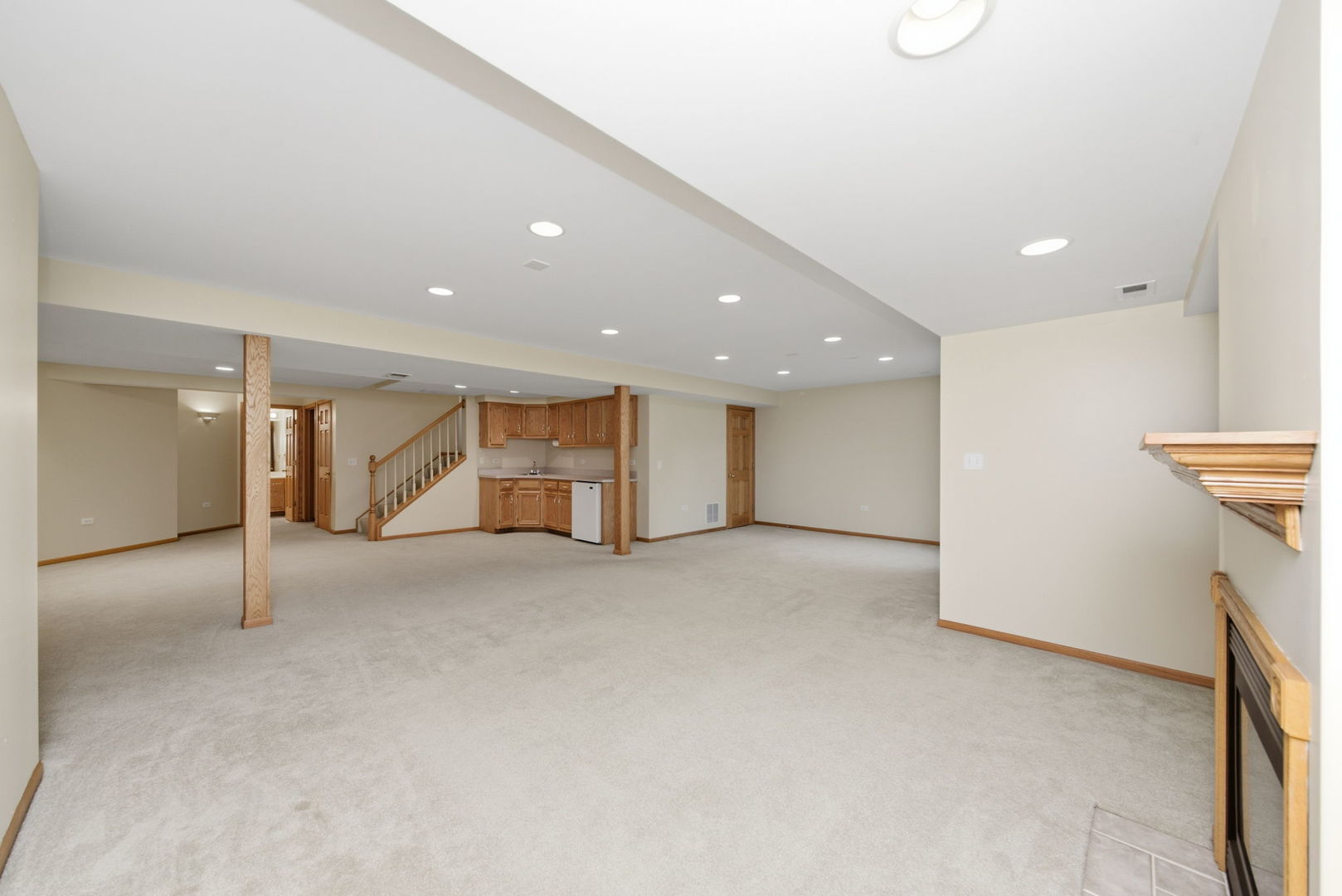 2218 Tamarack Drive Property Photo 27