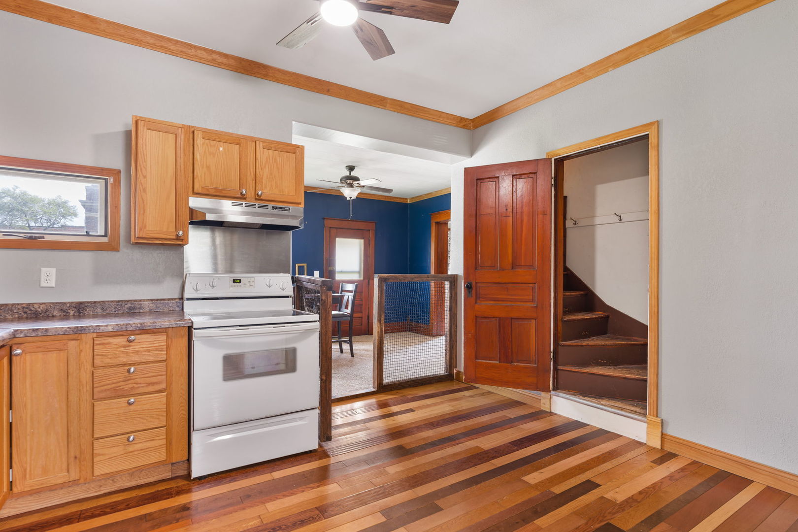 206 N College Avenue Property Photo 12