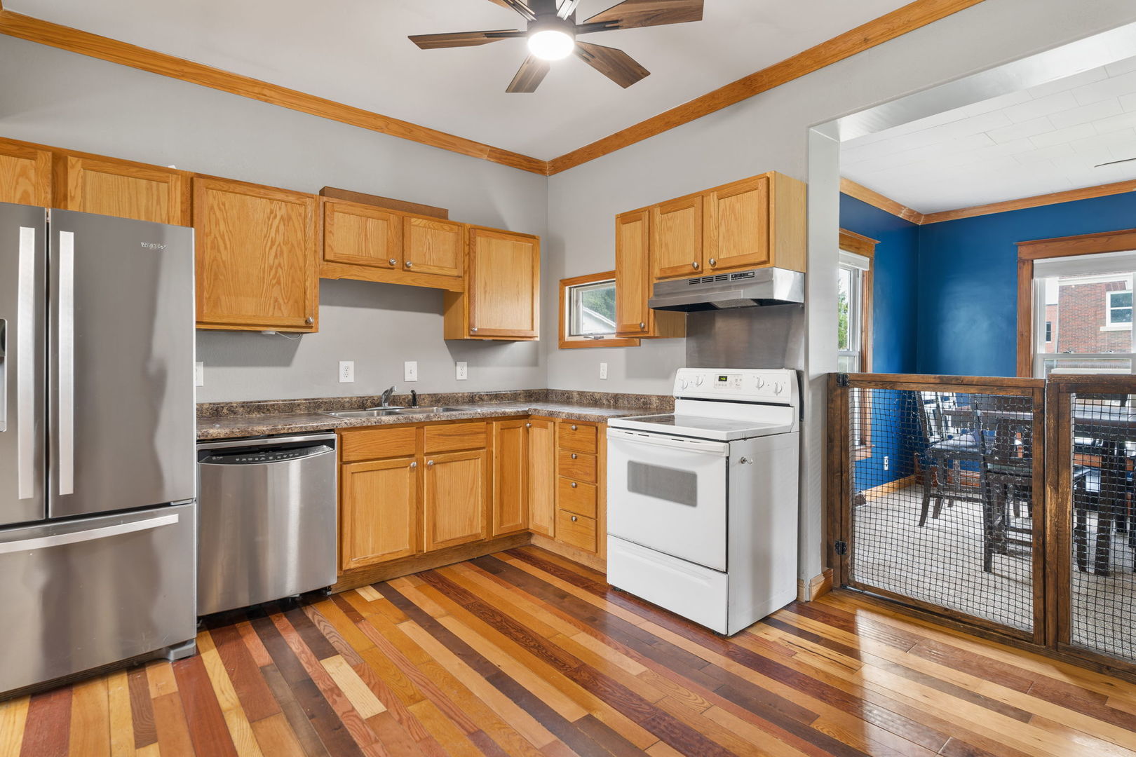 206 N College Avenue Property Photo 13