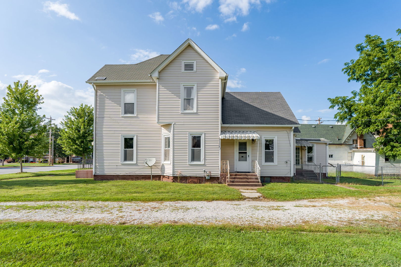 206 N College Avenue Property Photo 33