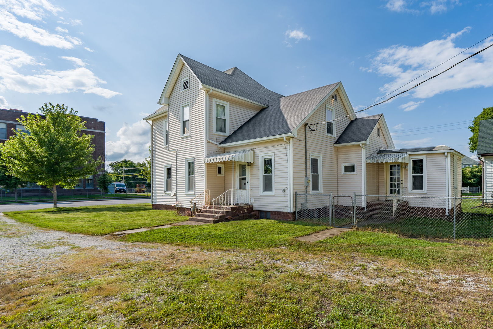 206 N College Avenue Property Photo 34
