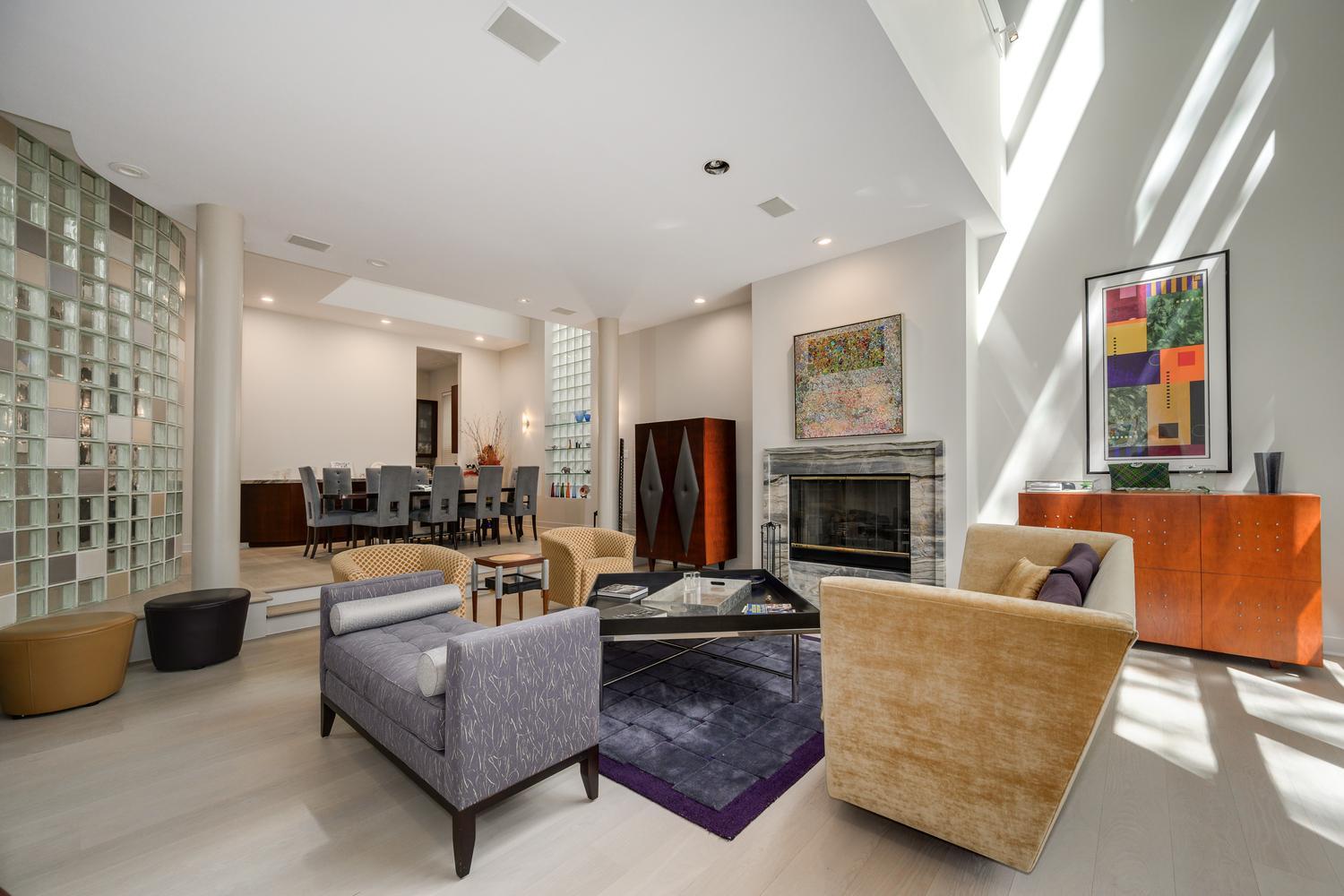 1934 N Cleveland Avenue Property Photo 6