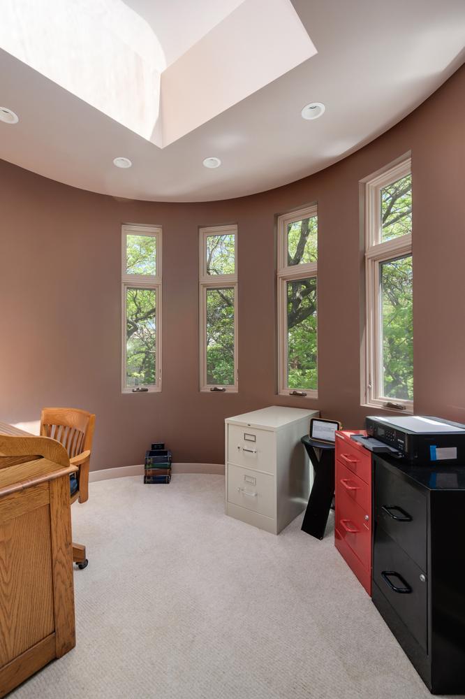 1934 N Cleveland Avenue Property Photo 23