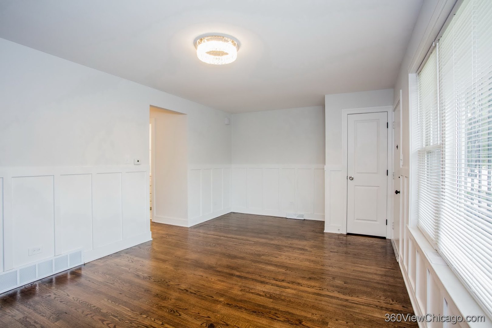1037 W 103rd Street Property Photo 11