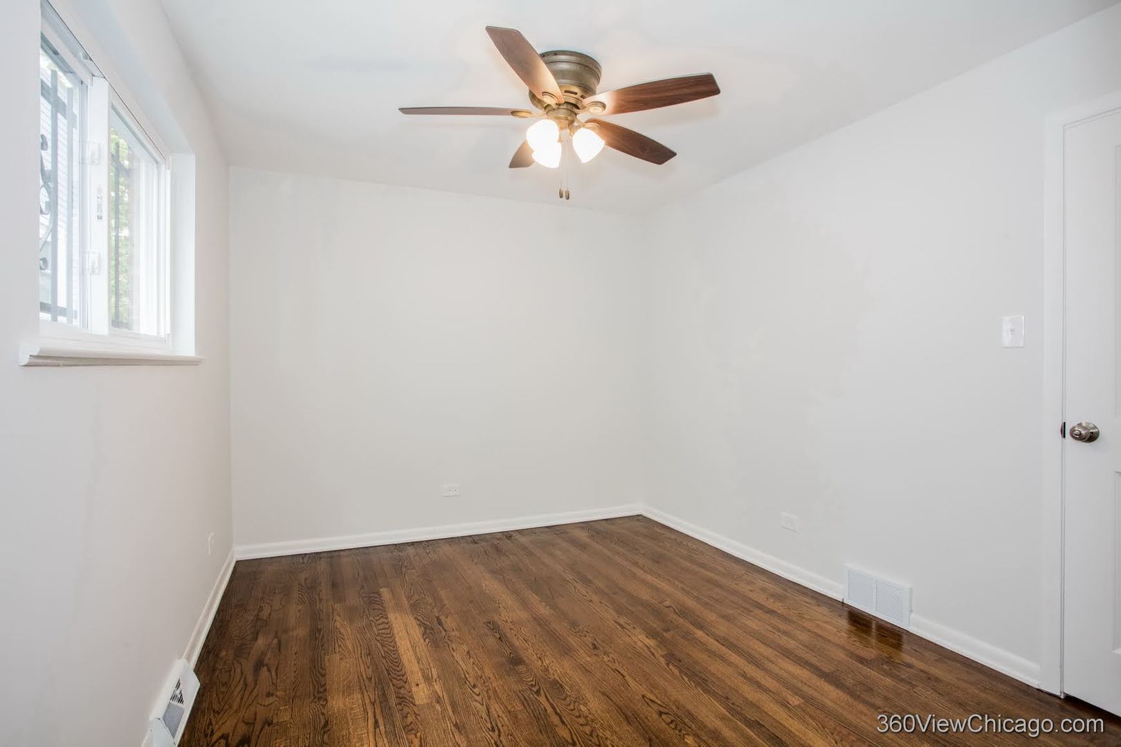 1037 W 103rd Street Property Photo 22
