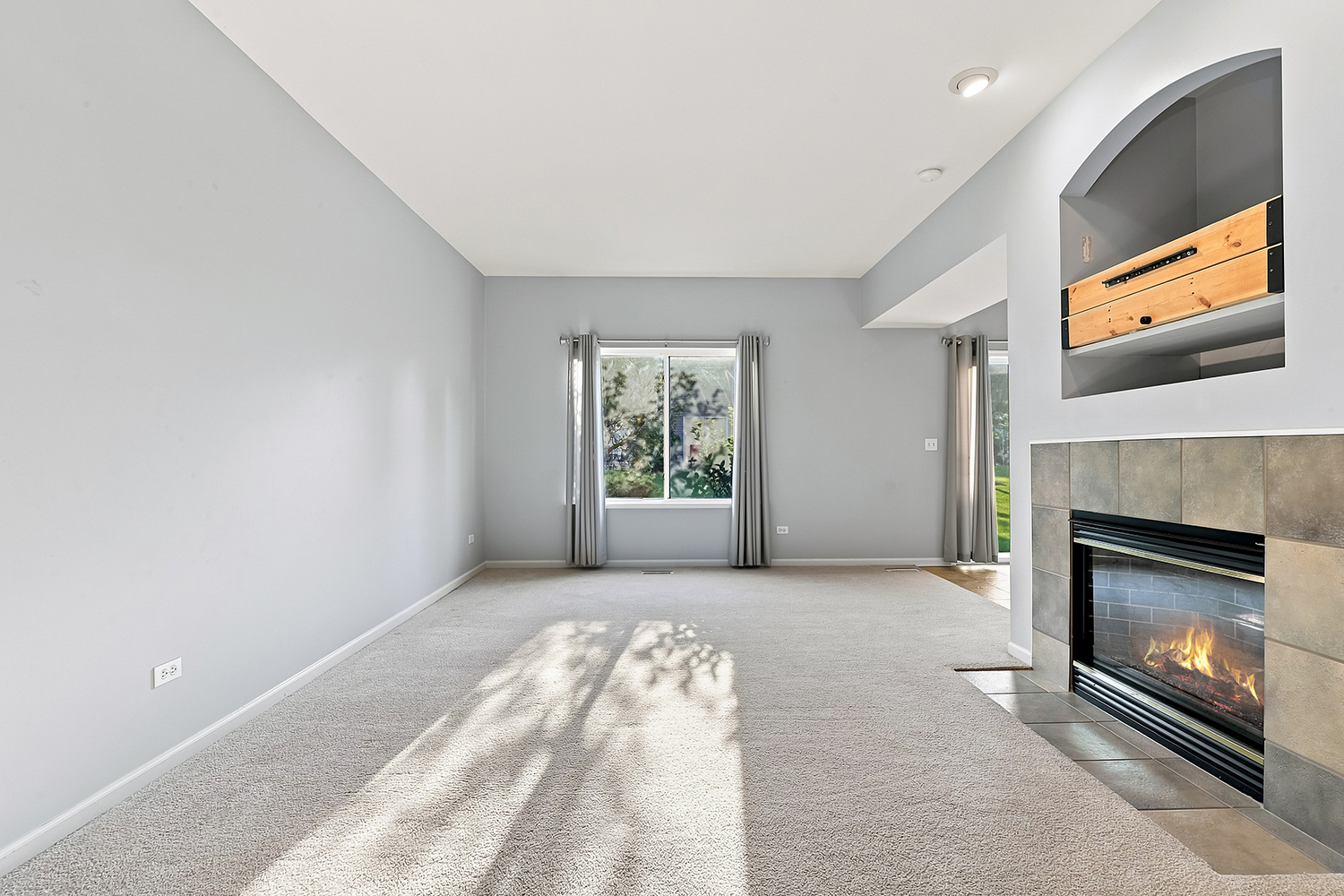 17573 S Gilbert Drive Property Photo 6