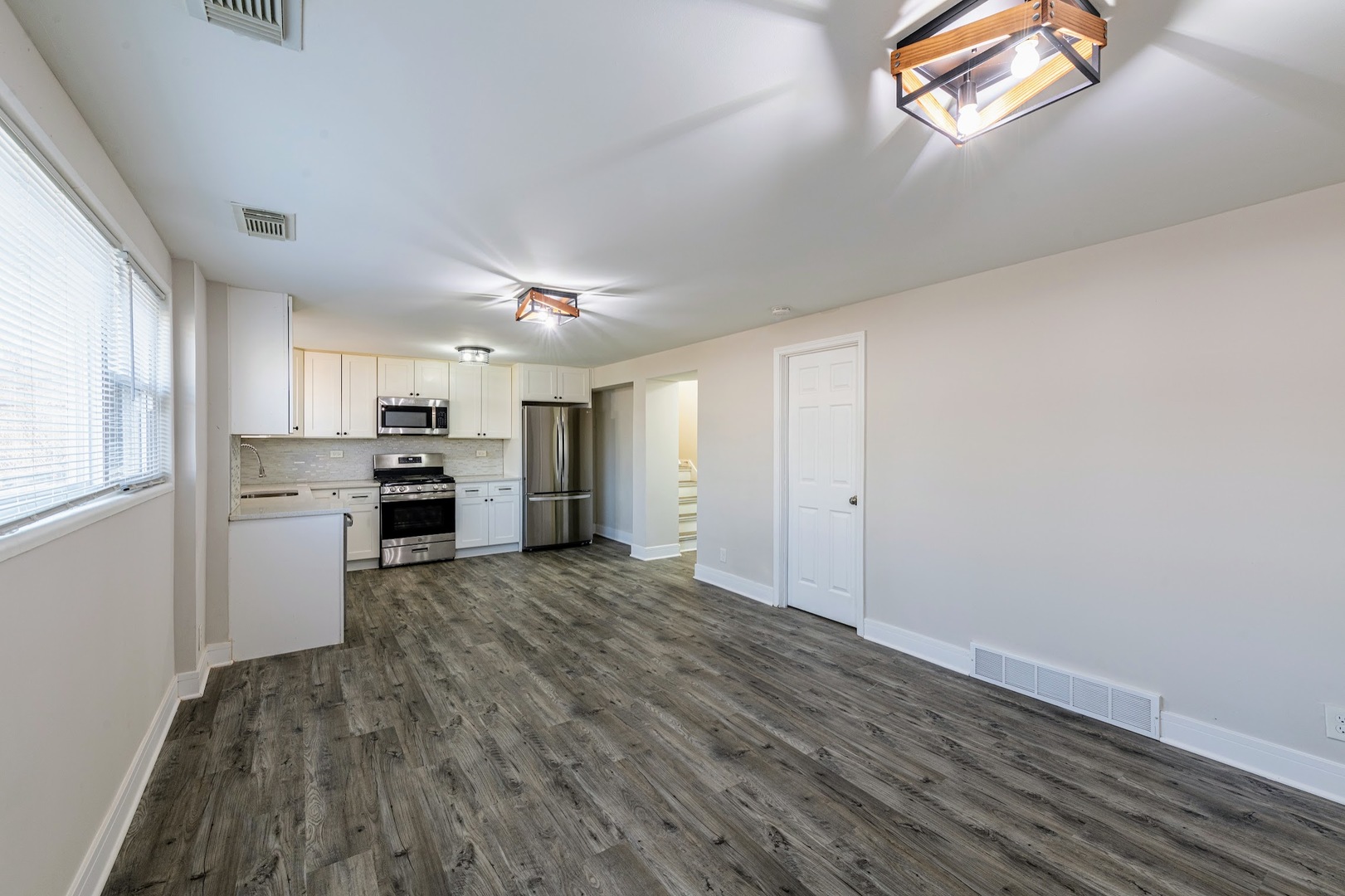 16039 Marion Drive Property Photo 10