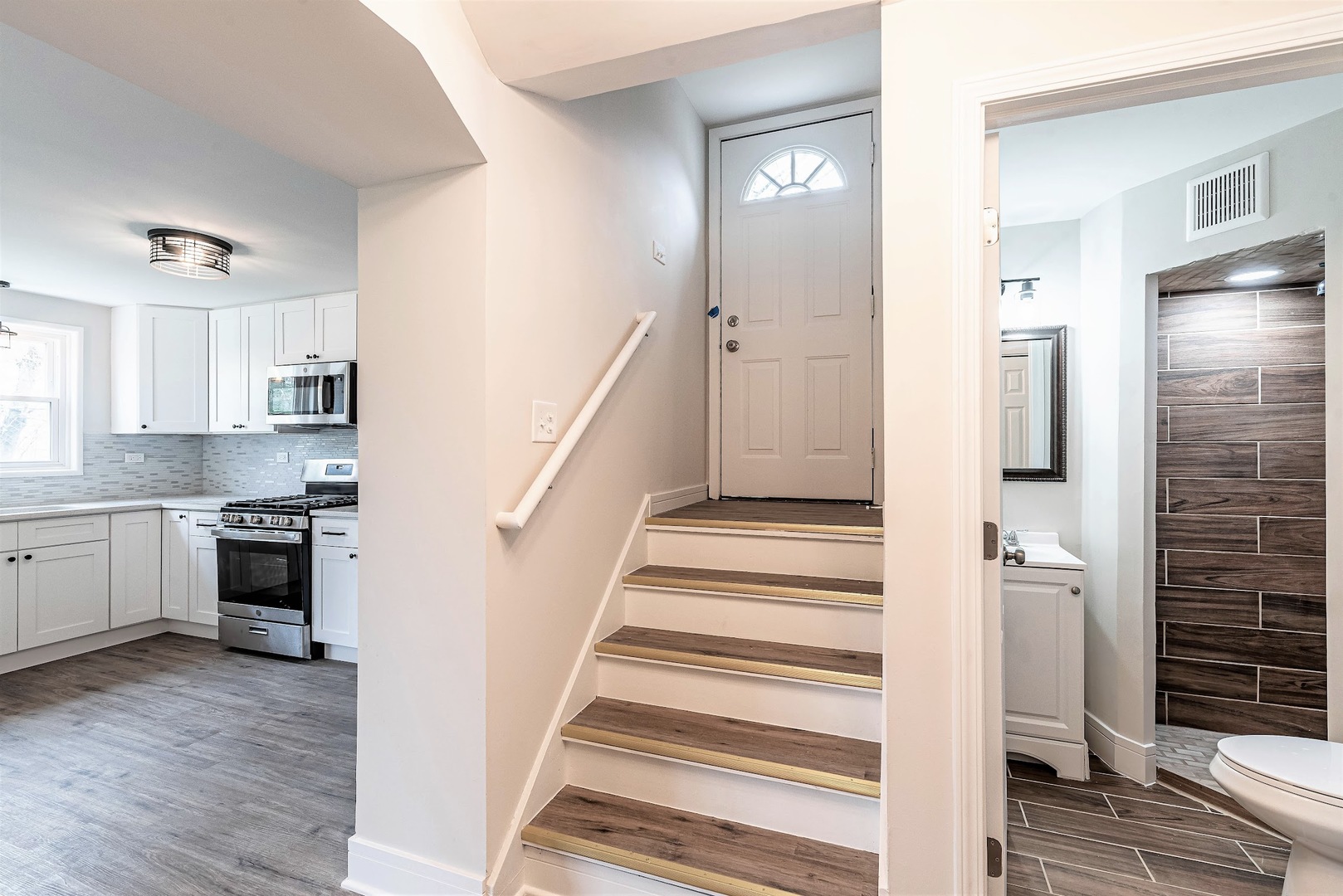 16039 Marion Drive Property Photo 14