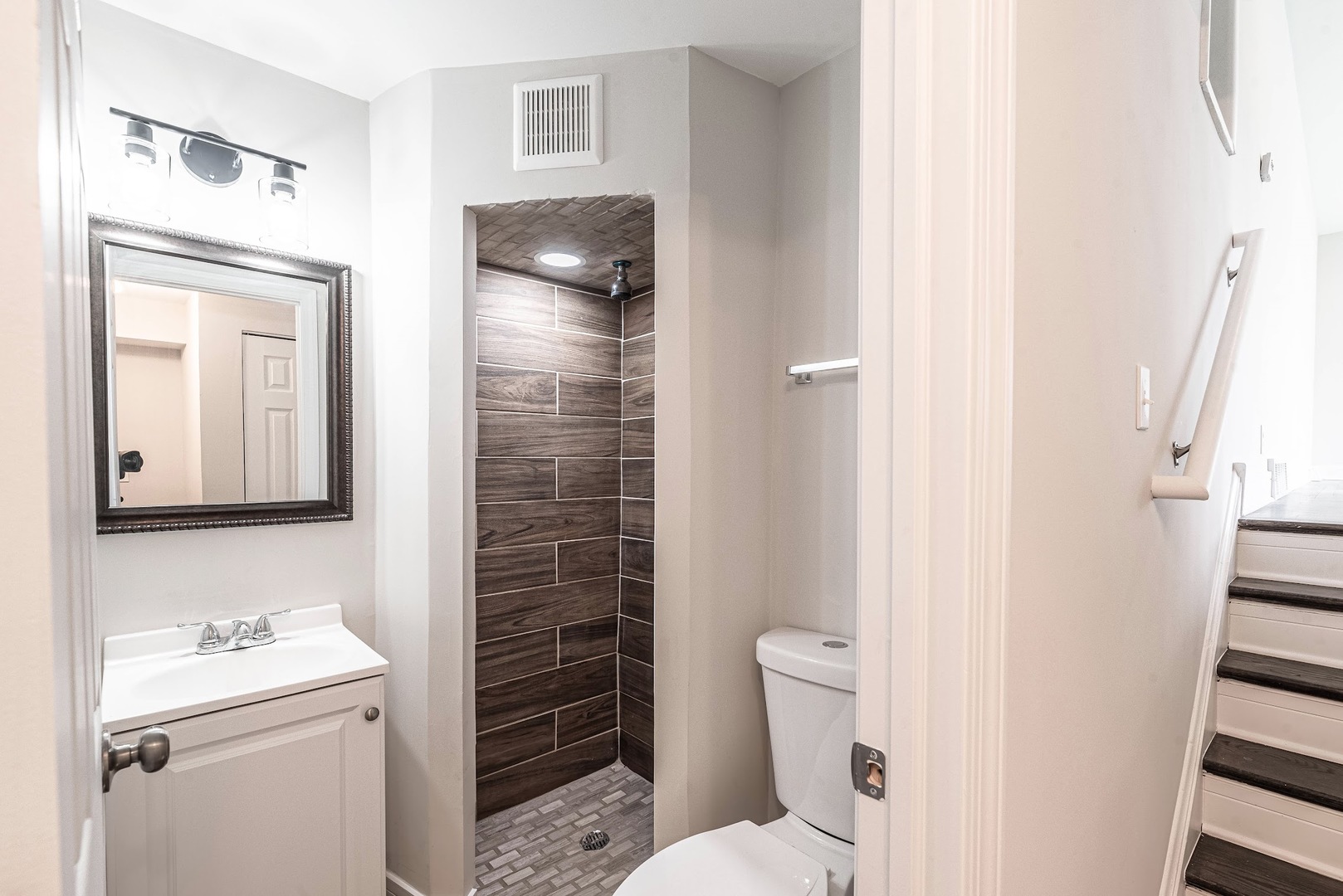16039 Marion Drive Property Photo 15