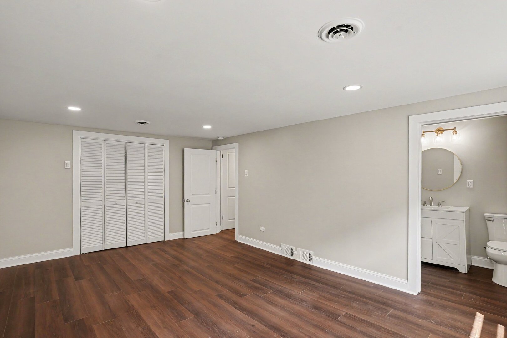16721 School Street Property Photo 19