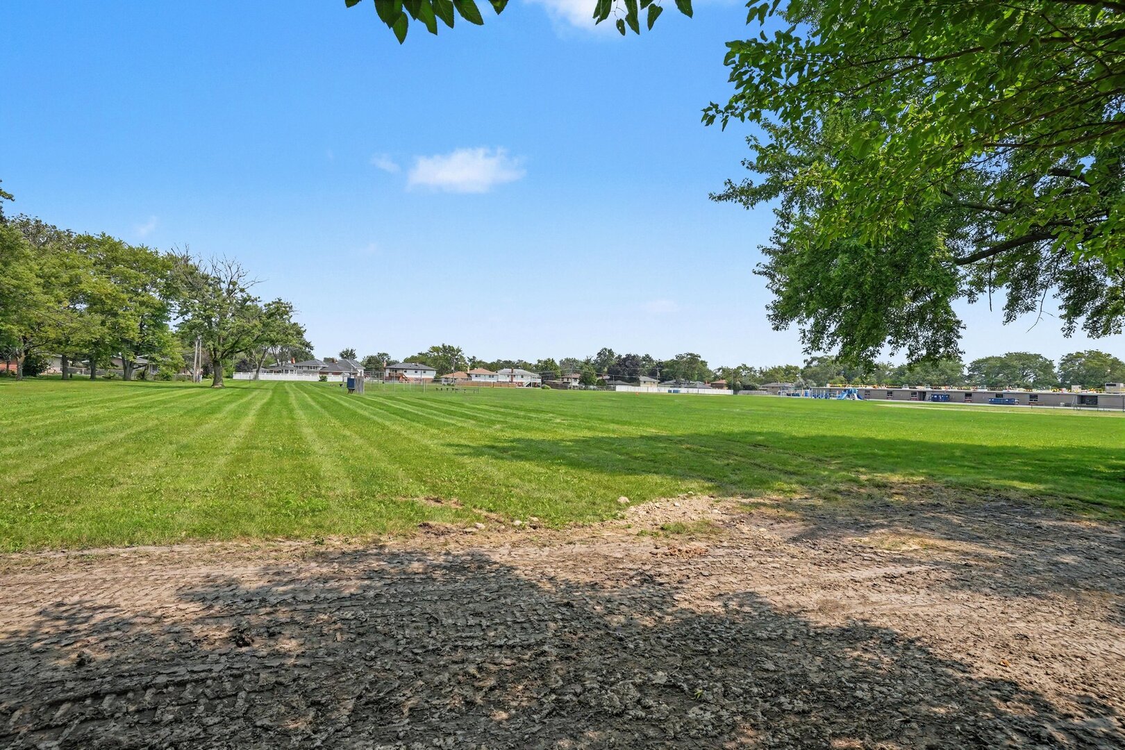 16721 School Street Property Photo 23