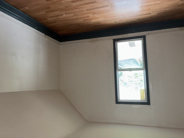 2109 Preston Street Property Photo 8