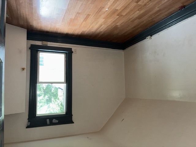 2109 Preston Street Property Photo 9