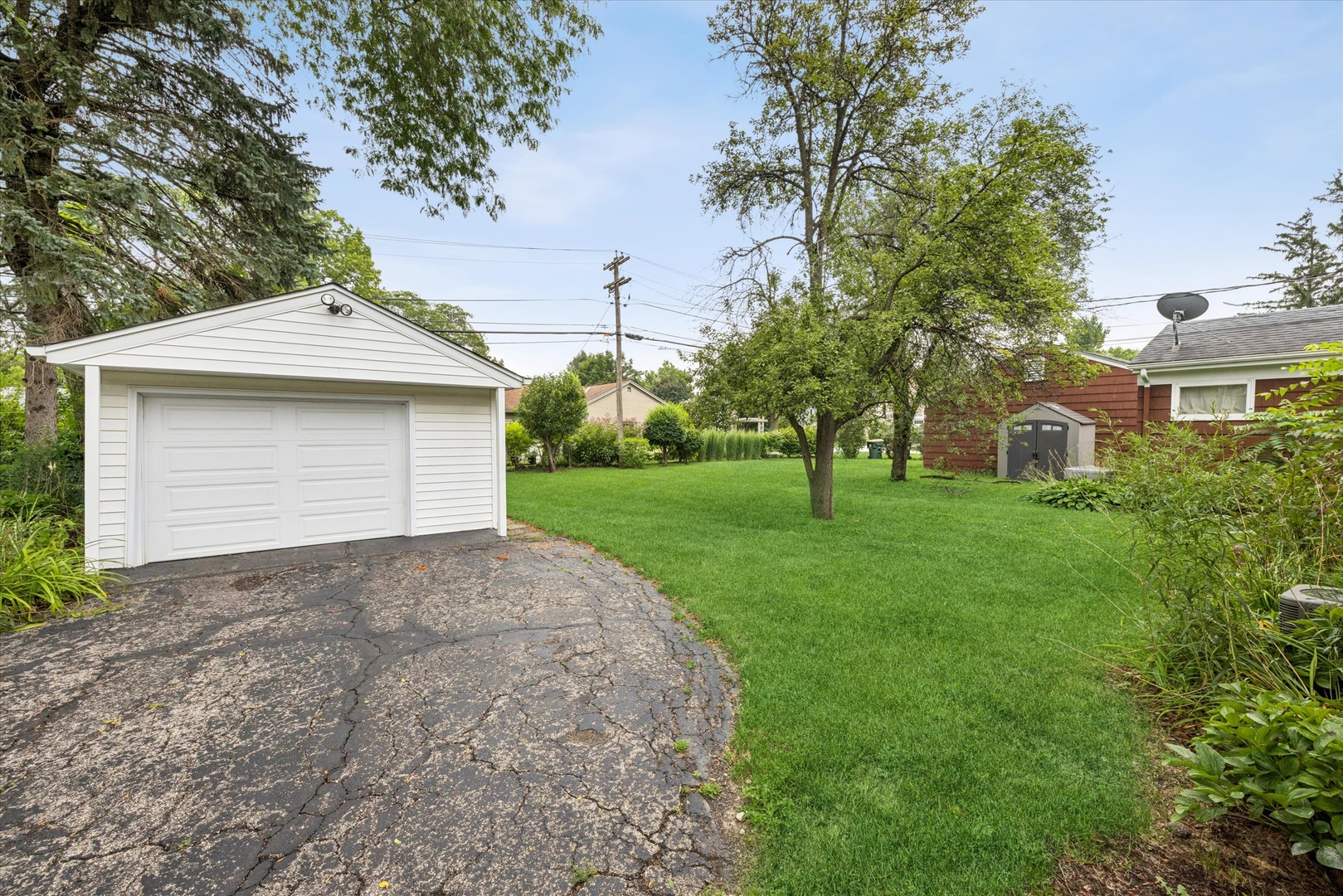 805 N Mitchell Avenue Property Photo 18