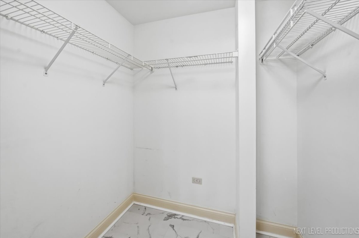 111 S 5th Avenue E Property Photo 20