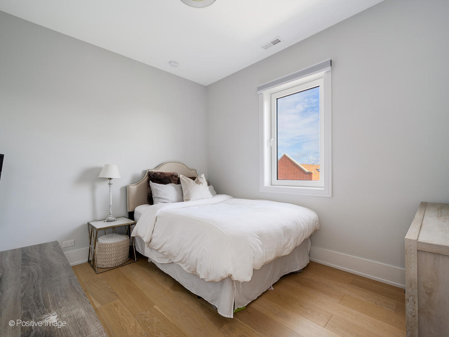 1511 W Irving Park Road 4e Property Photo 15