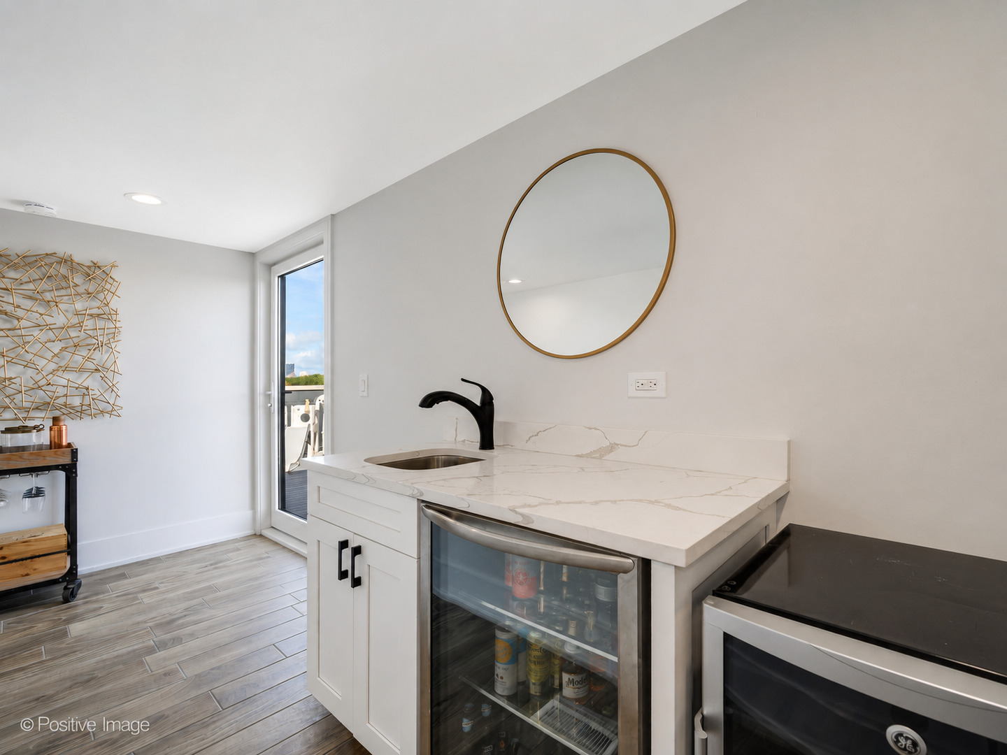 1511 W Irving Park Road 4e Property Photo 18