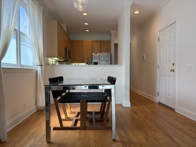 1518 N Sedgwick Street B Property Photo 7