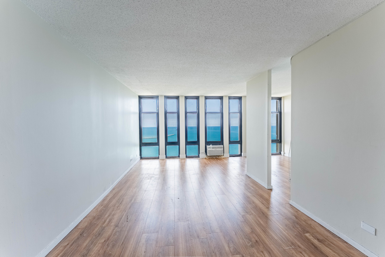 6700 S South Shore Drive 25k Property Photo 7