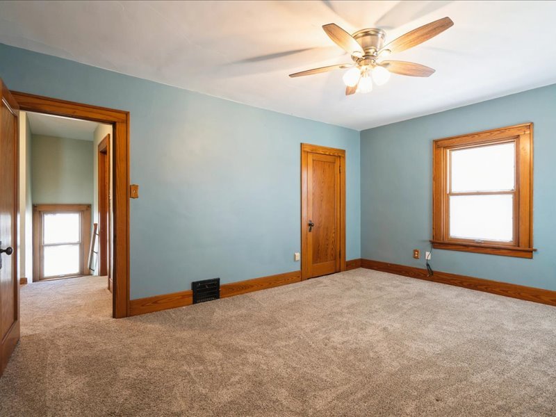 704 14th Avenue Property Photo 21