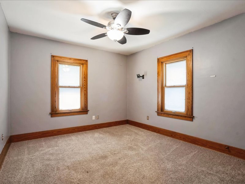 704 14th Avenue Property Photo 22