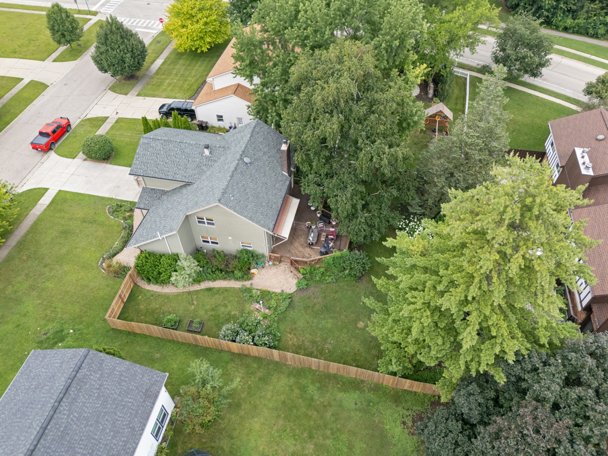 669 Tamarisk Terrace Property Photo 44