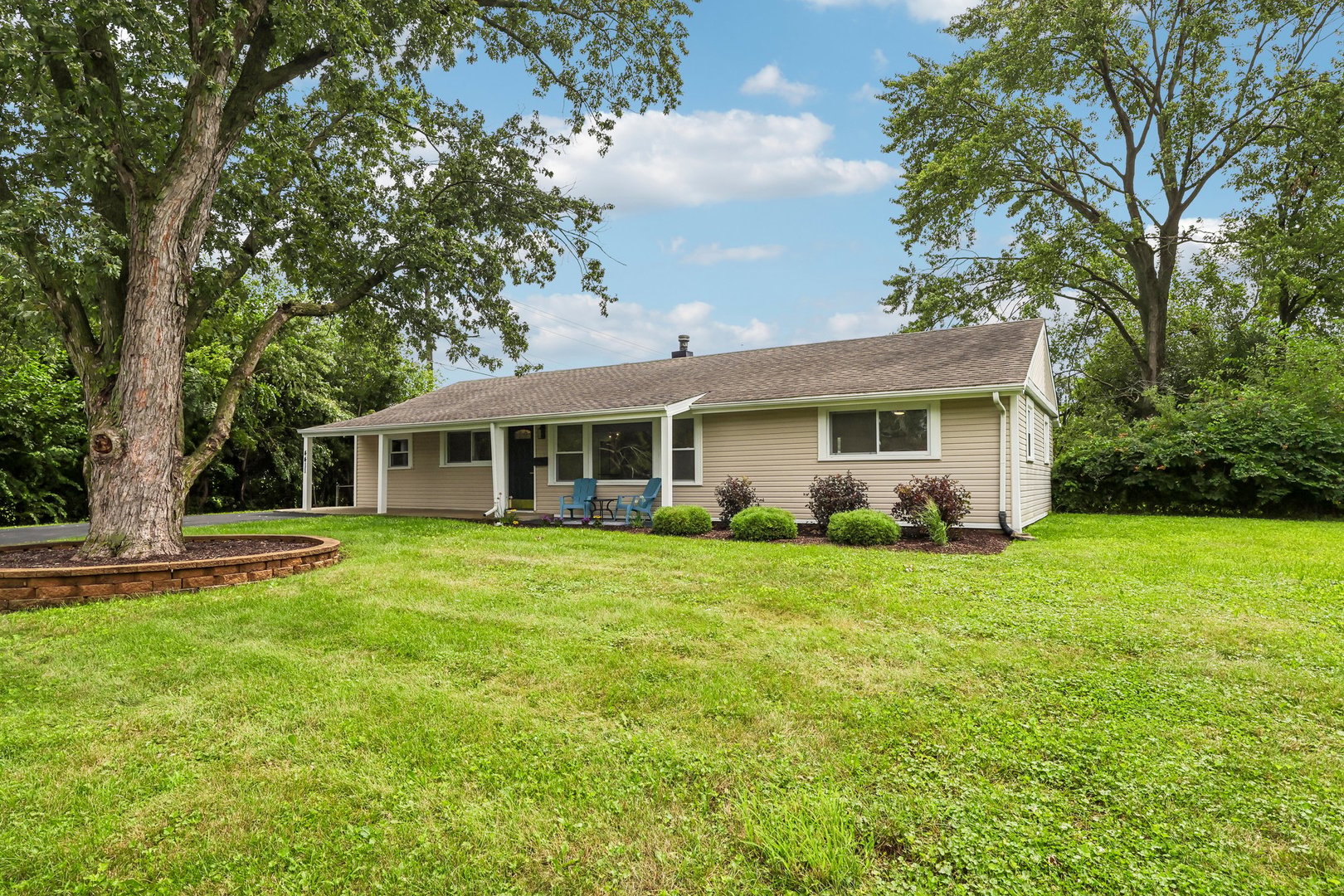 4411 177th Place Property Photo 3