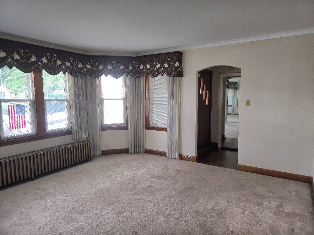 2953 N Parkside Avenue Property Photo 5