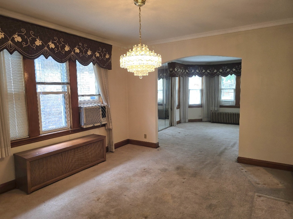 2953 N Parkside Avenue Property Photo 7