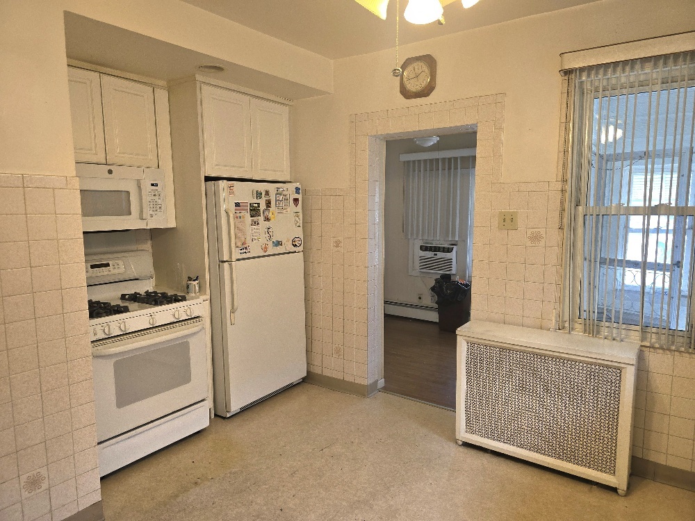 2953 N Parkside Avenue Property Photo 10