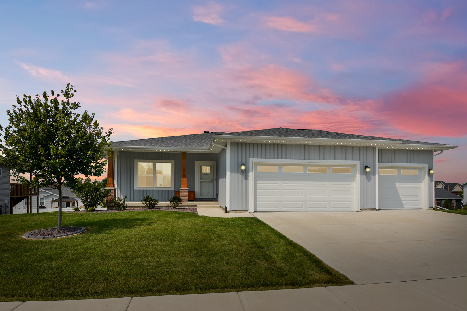 17 Fedor Circle Property Photo 1