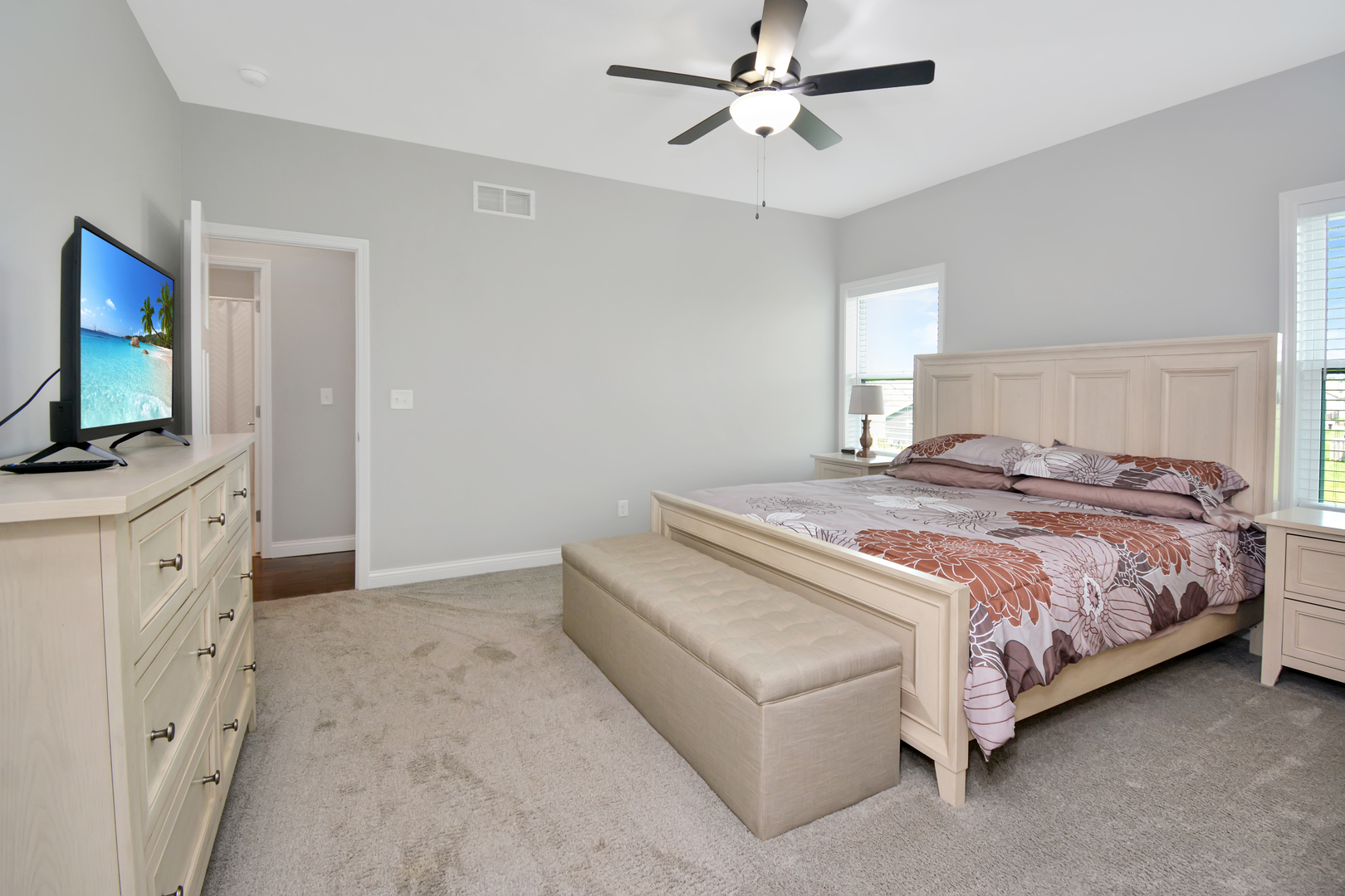 17 Fedor Circle Property Photo 13