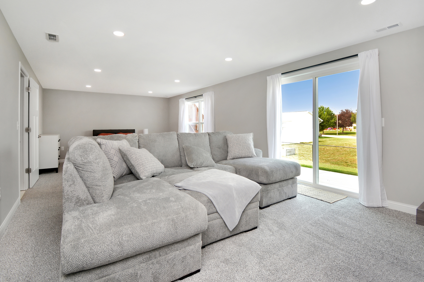 17 Fedor Circle Property Photo 24