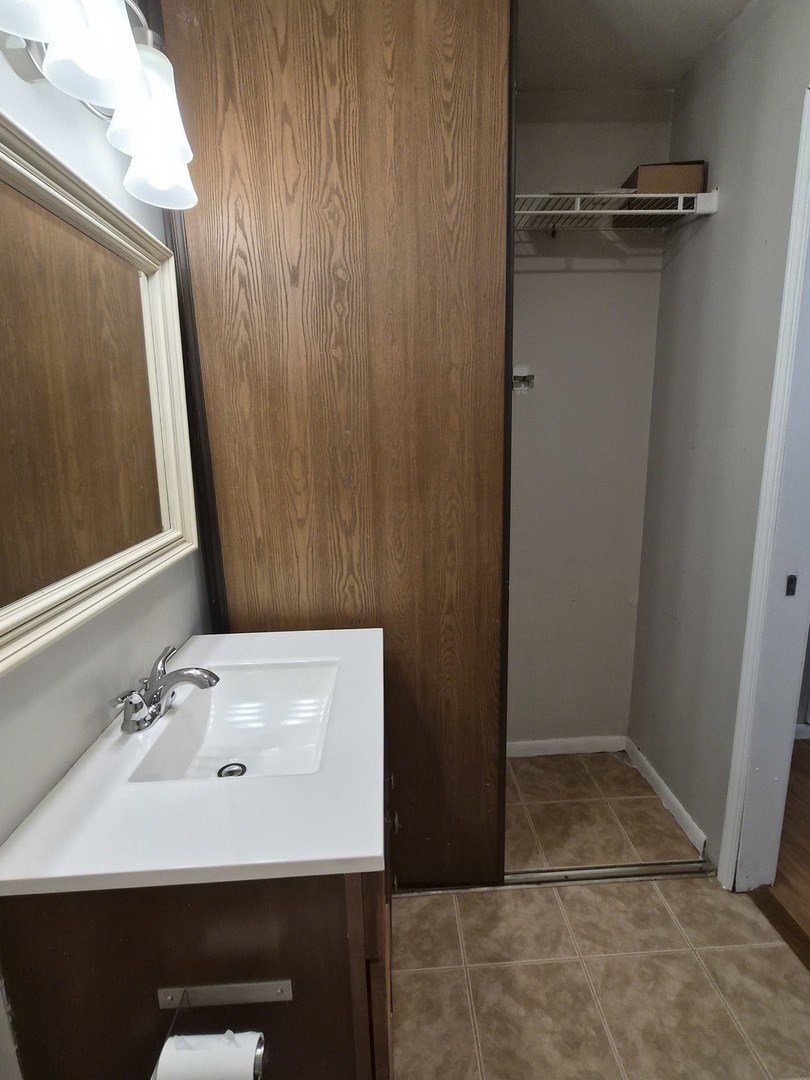 12729022 Property Photo 17