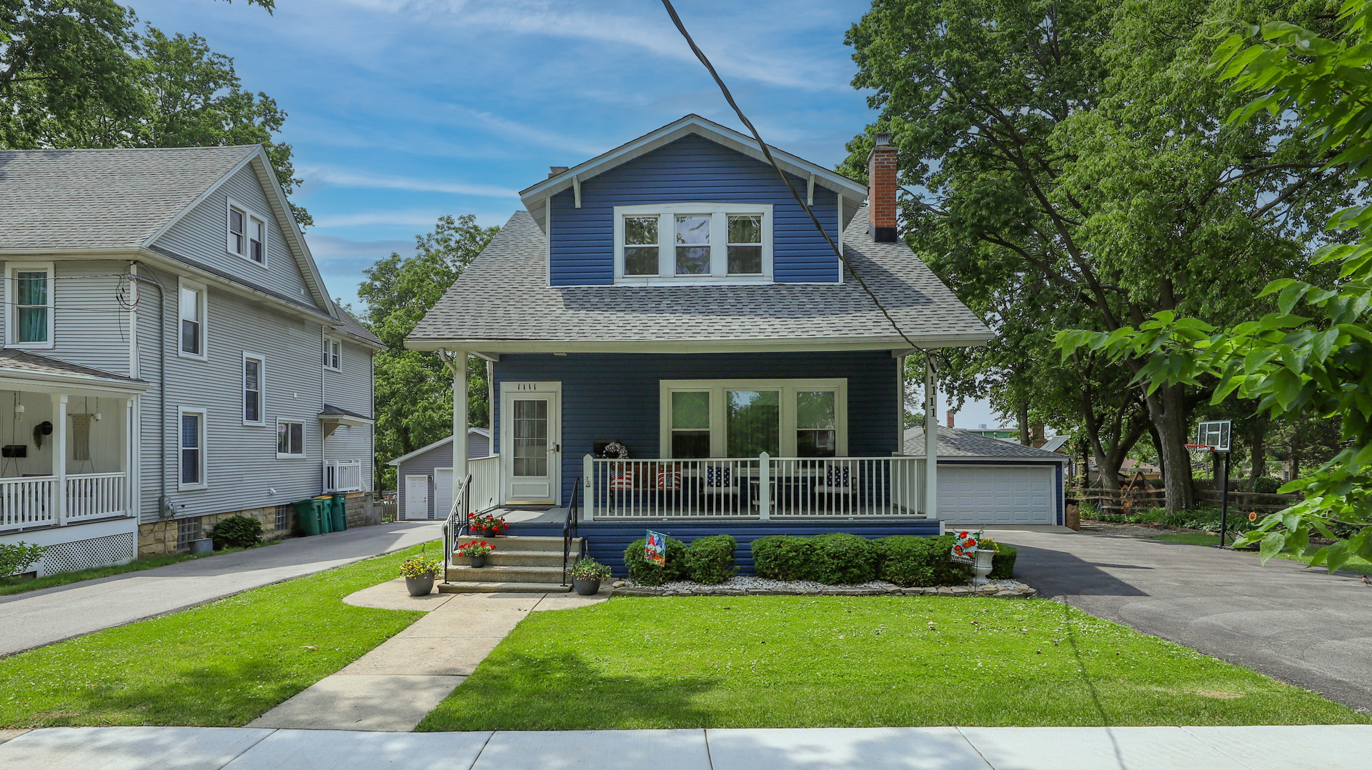 1111 S Washington Street Property Photo 1
