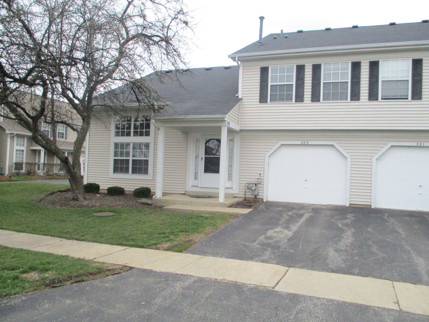 203 Teak Lane Property Photo 2