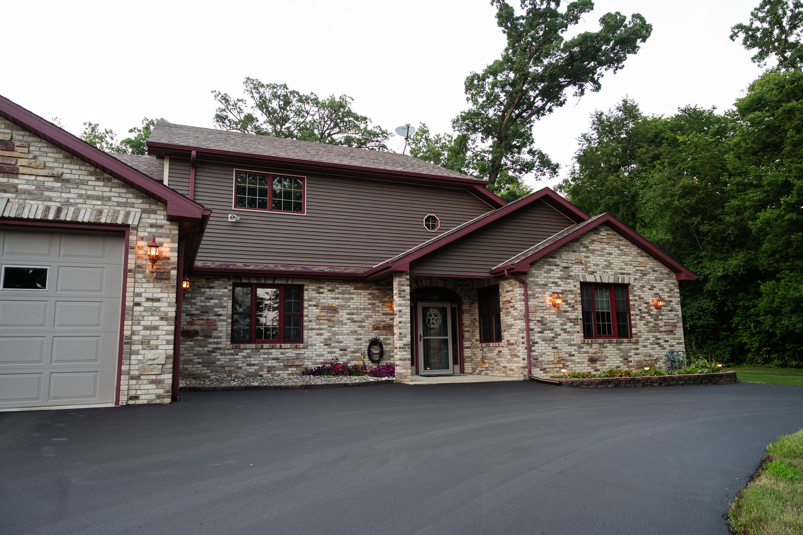 4746 S Knoll Road Property Photo 6