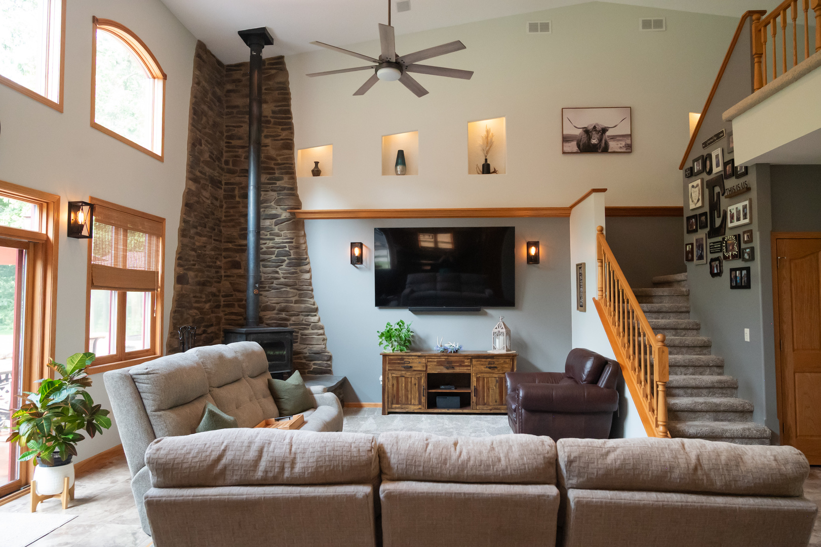 4746 S Knoll Road Property Photo 13