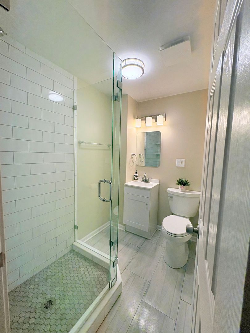 922 N Milwaukee Avenue C Property Photo 19
