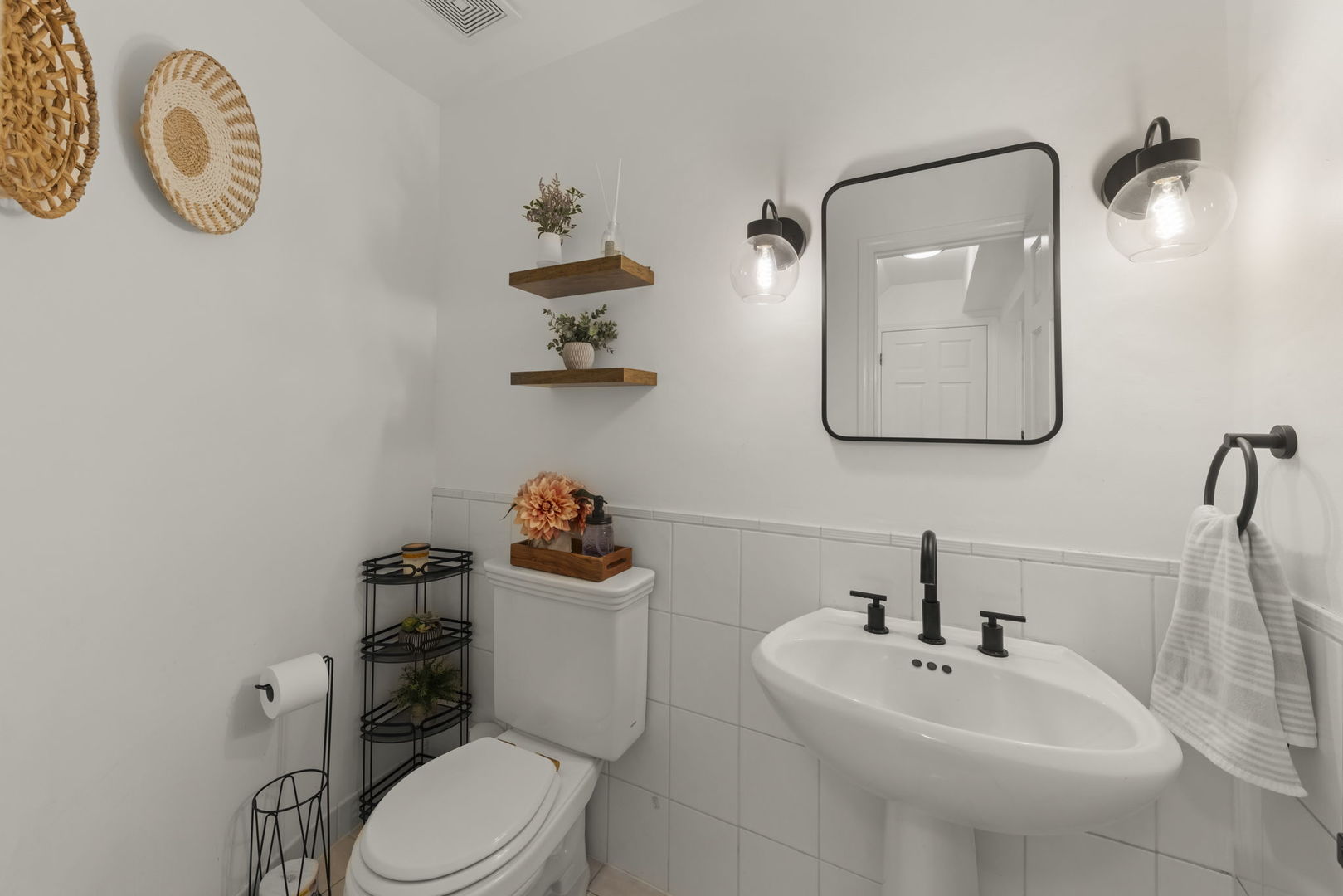 6s165 Lakewood Drive Property Photo 15