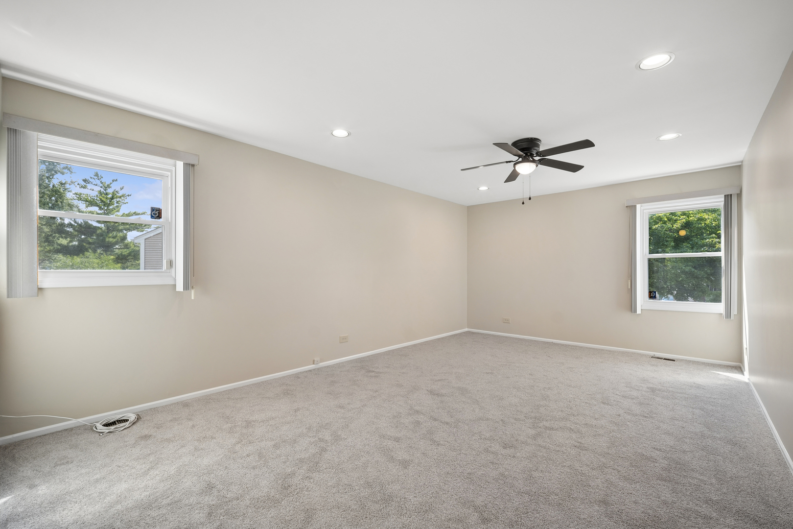 894 Thompson Boulevard Property Photo 12