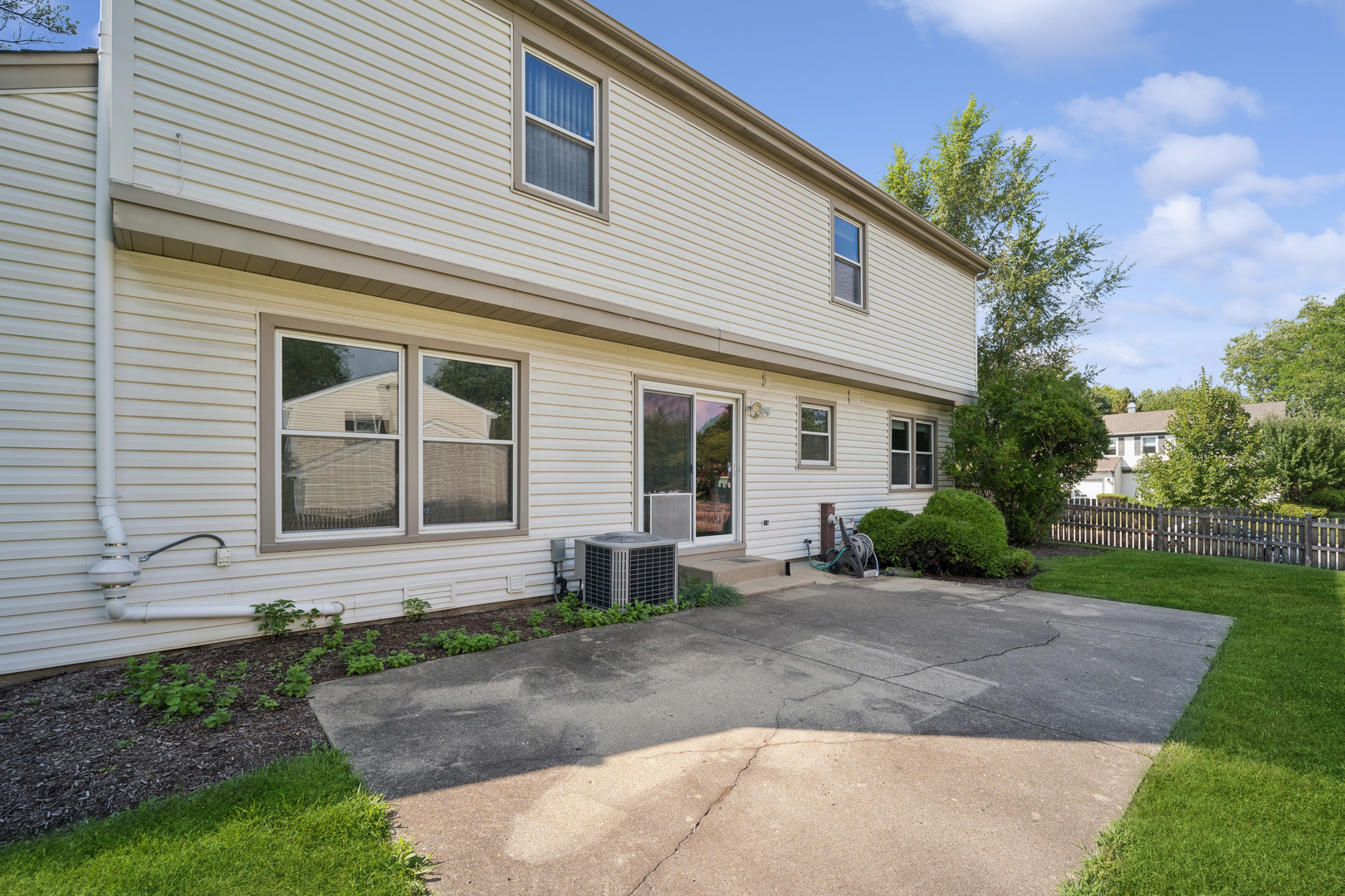 894 Thompson Boulevard Property Photo 21