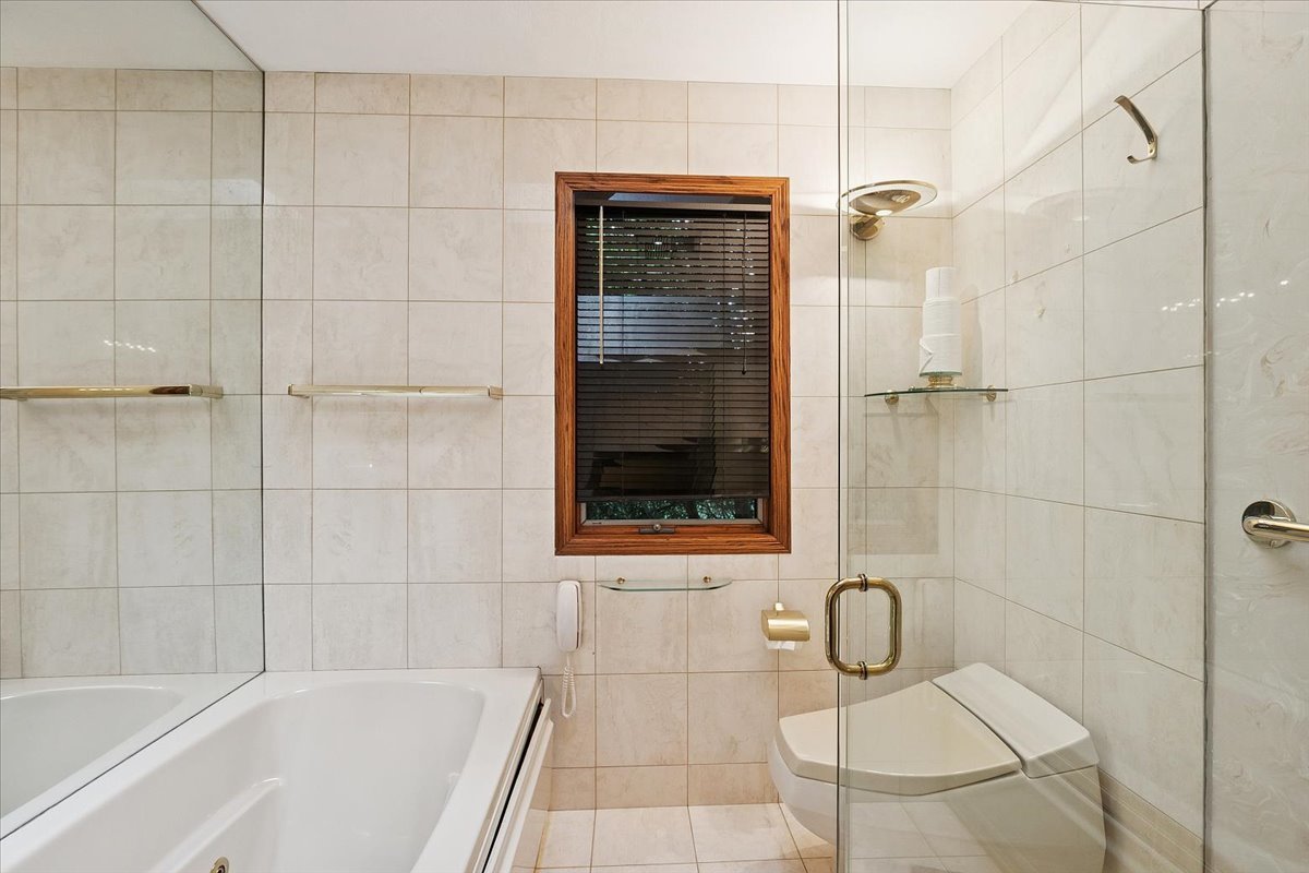 1161 Valley Road Property Photo 12