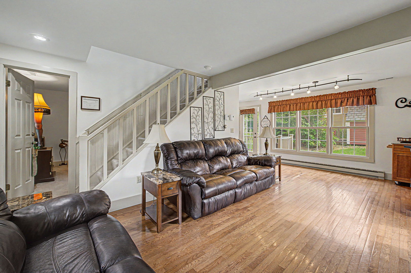 11 Settler Lane Property Photo 4