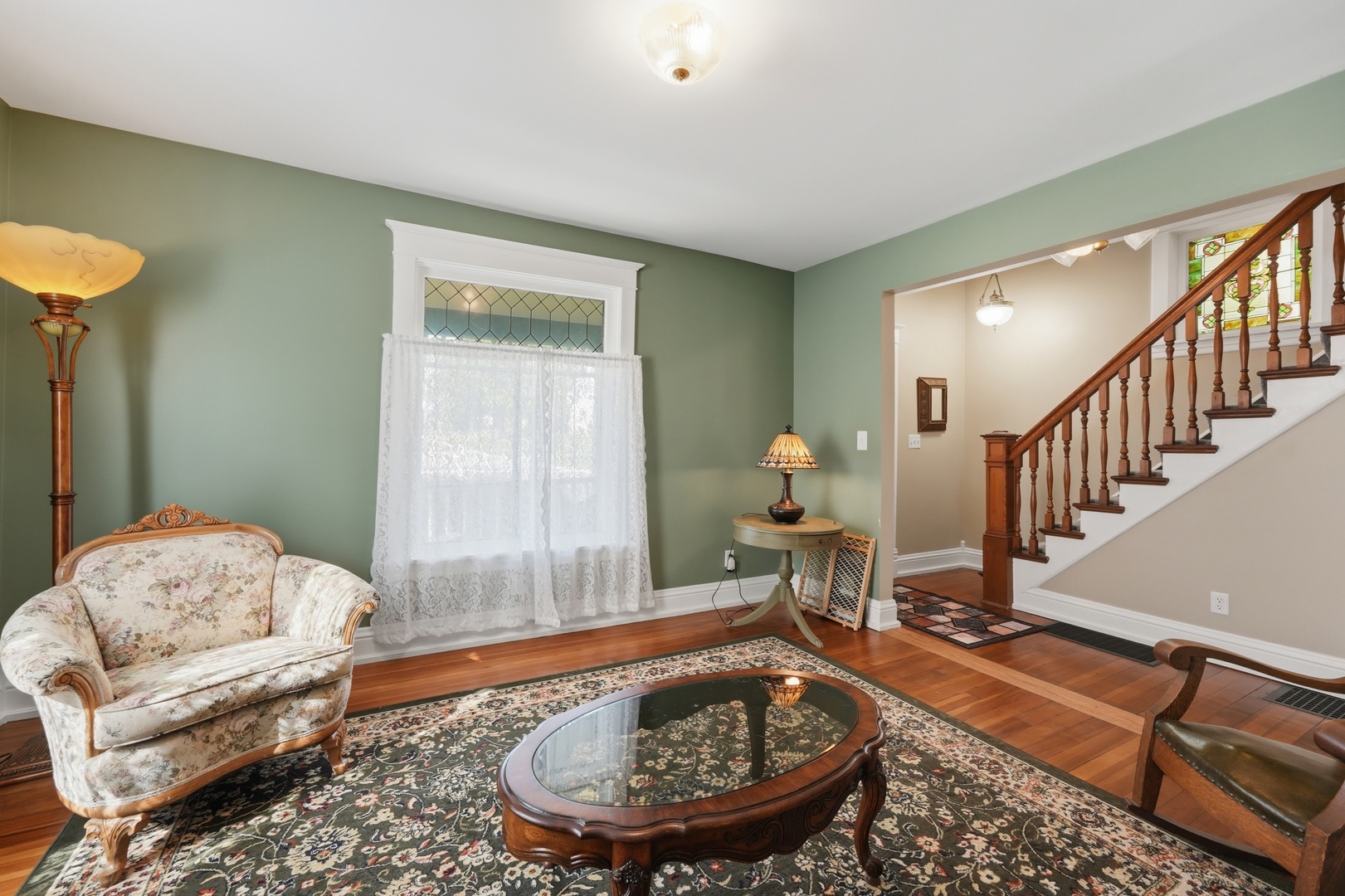 315 Forest Avenue Property Photo 4