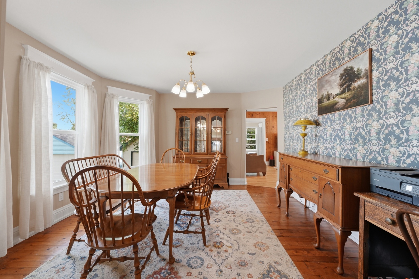 315 Forest Avenue Property Photo 6