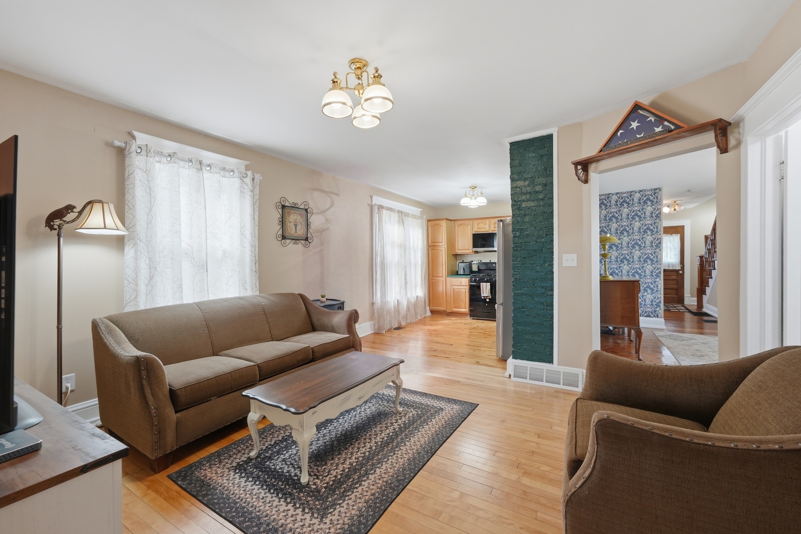 315 Forest Avenue Property Photo 8