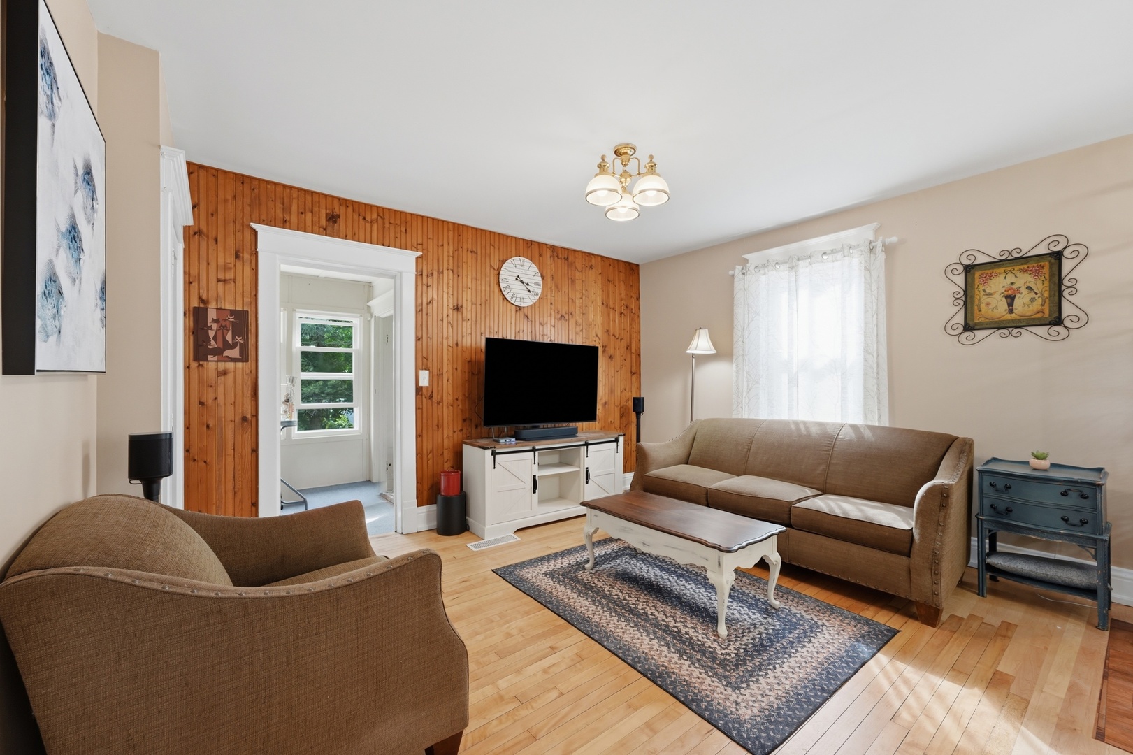 315 Forest Avenue Property Photo 9